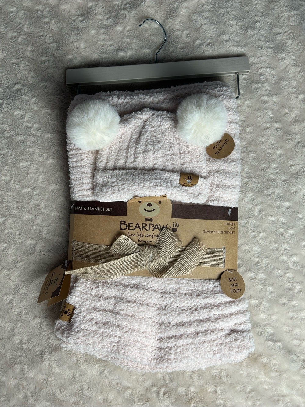 Bearpaw Pale Pink Baby Blanket & Hat Set Chenille Sweater Knit Soft Cozy Ribbed
